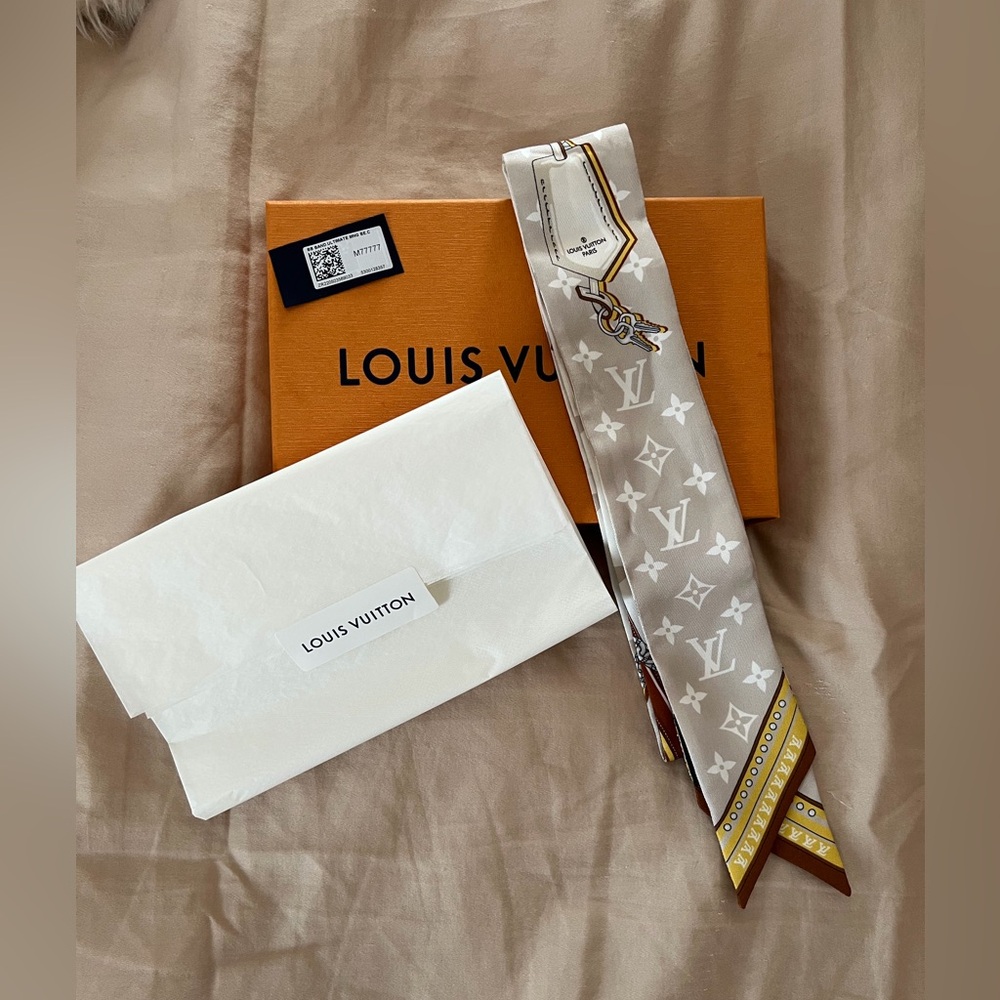 Louis Vuitton Bandeau - Picture 6 of 6